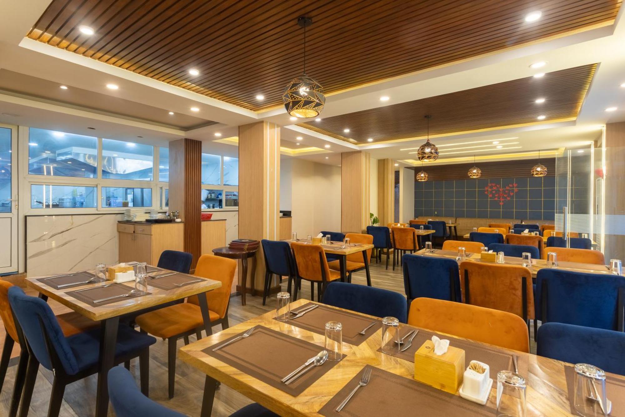 Aawas Boutique Hotel Kathmandu Exteriör bild
