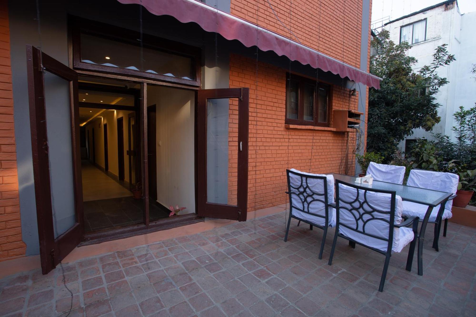 Aawas Boutique Hotel Kathmandu Exteriör bild