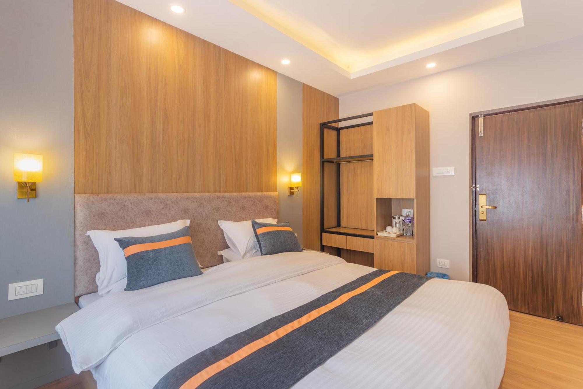 Aawas Boutique Hotel Kathmandu Exteriör bild